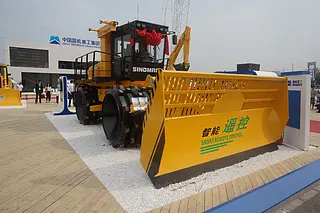 国机重工GYL263RC压路机性能参数与优势解析