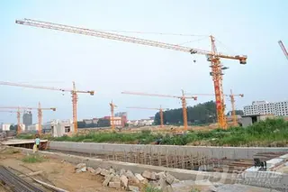 QTZ80起重机参数详解：8t起重能力 151m起升高度