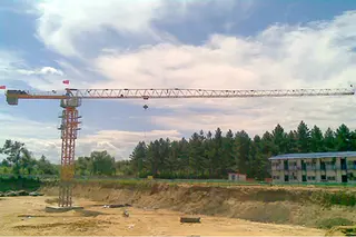 QTZ87起重机：高起重能力与稳定性的建筑利器