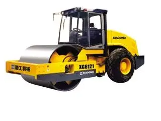 厦工压路机高效压实 强劲动力耐用省油