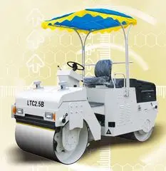 洛阳路通LTC2.5B压路机优势分析：高效稳定操作便捷