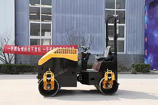 高效压实性能 无驾驶室压路机参数解析