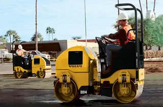 DD14S压路机性能优势解析：强动力 高稳定性 压实高效