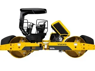 沃尔沃DD146压路机性能优势解析：高效率压实与稳定运行