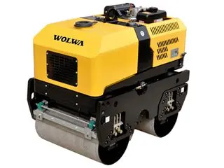 遥控式压路机灵活高效，提升压路作业安全与效率