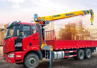 徐工GSQS300-4起重机性能优势详解，300吨承载力助力工程高效作业