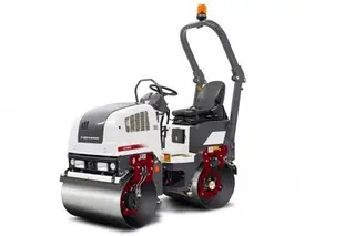 戴纳派克CC900压路机性能参数与优势特点分析