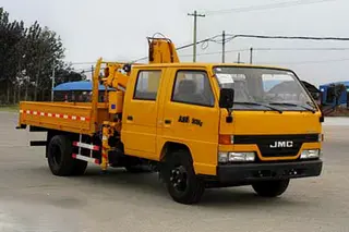 2吨随车起重机性能优势分析，成龙威CLQ5060JSQ4JX特点详解