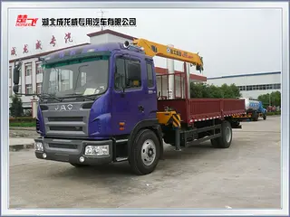 4吨随车起重机性能解析，成龙威CLQ5130JSQH底盘配置详解