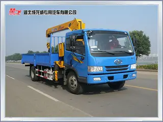 5吨解放底盘起重机性能解析，高承重高效作业利器