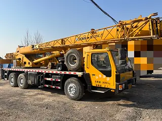 20吨起重机性能优势分析，稳定安全操作简便