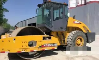 徐工XS222J-1压路机技术参数与性能优势解析