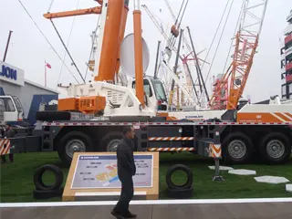 中联重科ZMC85起重机技术参数与性能优势解析