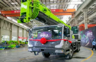 25吨电动起重机技术优势与应用特点分析