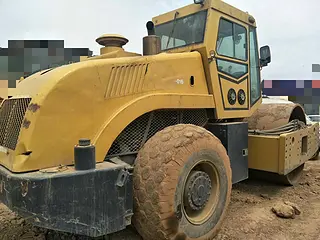 中大YZ32D2压路机七大优势解析 压实高效稳定耐用