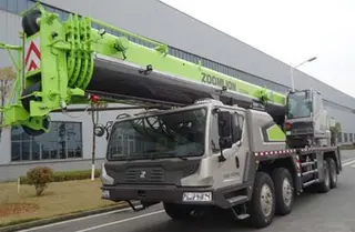 中联重科ZTC700V552起重机技术参数与性能优势分析