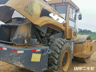 中大YZ362压路机七大优势解析 动力强劲操作便捷