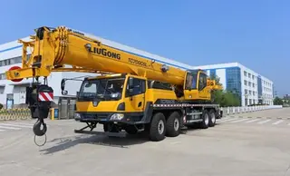 柳工TC700C5L起重机优势解析：70吨载重能力多模式作业