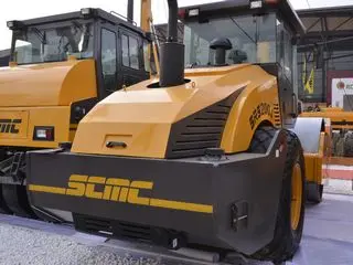 陕建机械SRS200J压路机技术参数与性能优势分析