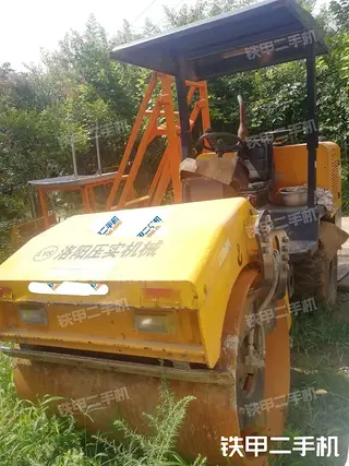 洛阳LYS203压路机六大核心优势解析