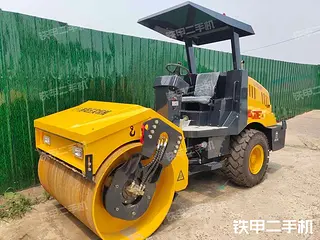 洛阳LYS206压路机七大优势解析：高效施工必备设备