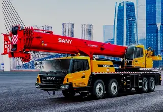 55吨汽车起重机技术优势与性能特点分析