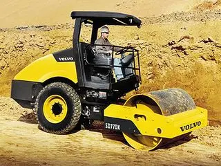 沃尔沃SD77DX压路机性能参数与优势特点全面解析