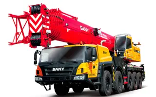 100吨级起重机技术参数与性能优势分析