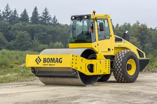 宝马格BW216DH-4压路机技术参数与性能优势分析