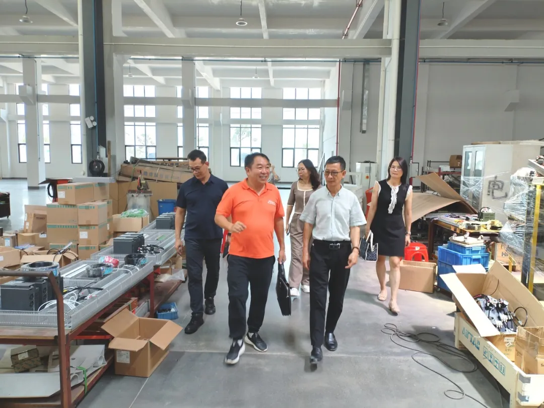 穿越低谷,重拾上升动力!产业联盟、南海铝协一行走访新大明铝业、欧亚特机械(图6) 图片