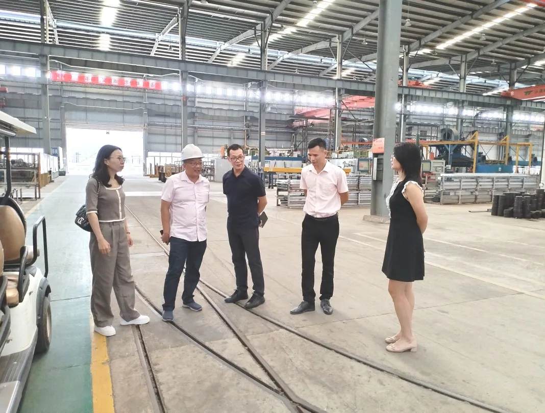 穿越低谷,重拾上升动力!产业联盟、南海铝协一行走访新大明铝业、欧亚特机械(图2) 图片