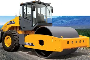 道辰格DG202J压路机核心优势解析：动力与舒适兼备